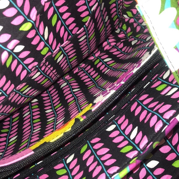 Vera Bradley Floral Purse (Used Once!) - Picture 2 of 6